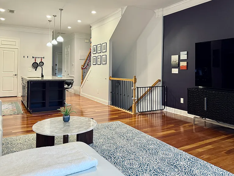 1648 Sabastian Point NE — Photo 12