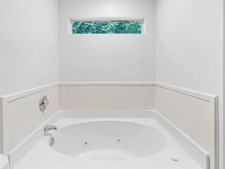 8352 Preakness Ct — Photo 36