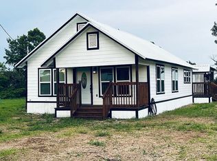 7217 Highland Rd, Santa Fe, TX 77517