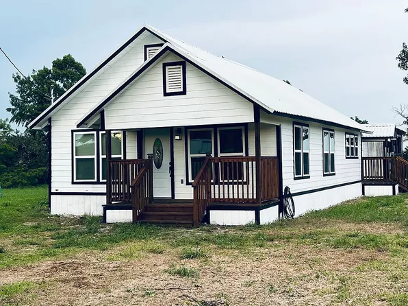 7217 Highland Rd, Santa Fe, TX 77517