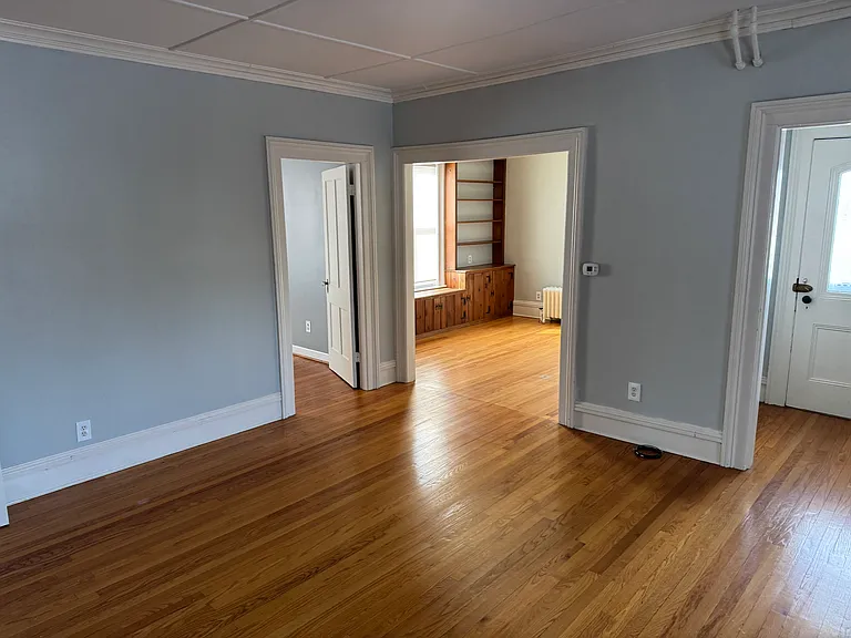 465 Hills St — Photo 31