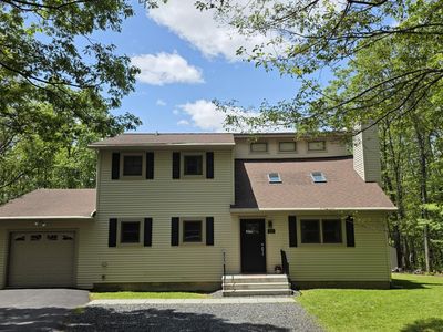 211 Shenandoah Trl, Effort, PA, 18330