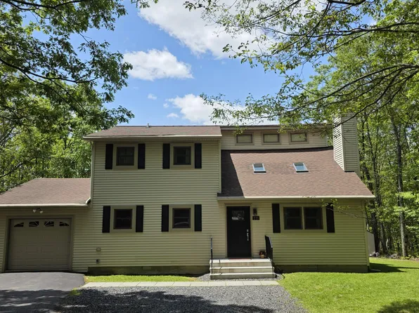 211 Shenandoah Trl, Effort, PA 18330
