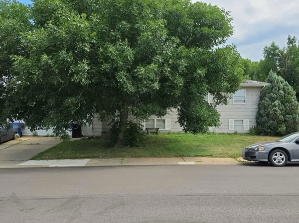 1126 11th Ave E, Dickinson, ND 58601
