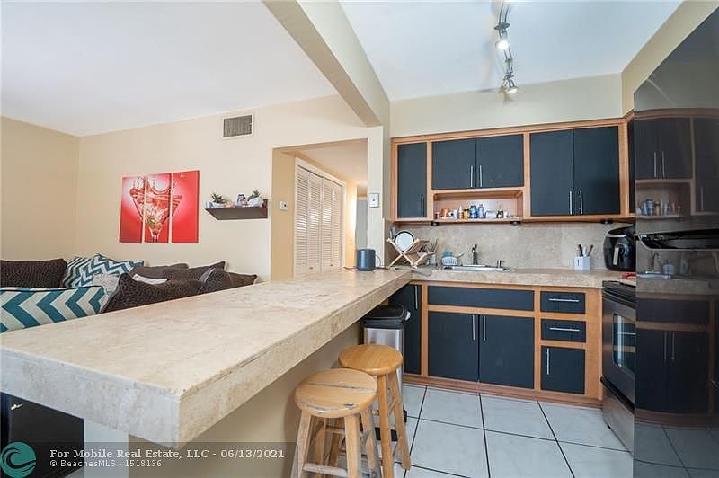 1st image of 4050 NE 12th Ter APT 20-1