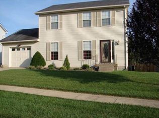 1211 Evergreen Way, Simpsonville, KY 40067