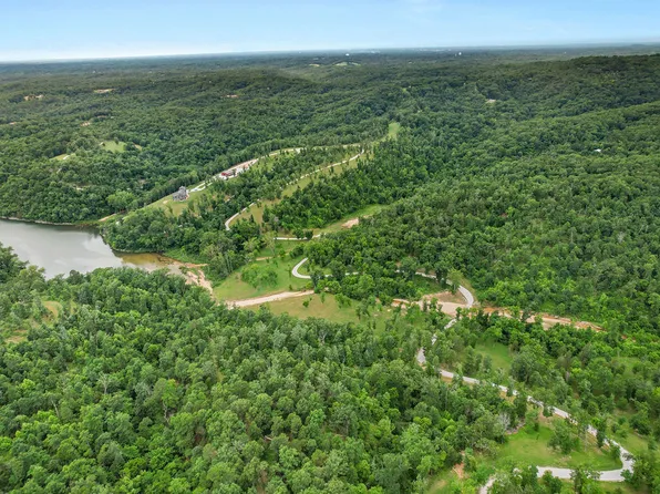 Knabenschuh Dr, Garfield, AR 72732