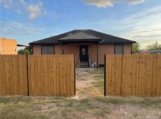 1842 La Fuente Dr, Penitas, TX 78576