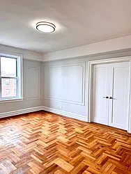 Rented by Chana Ofek, LREB