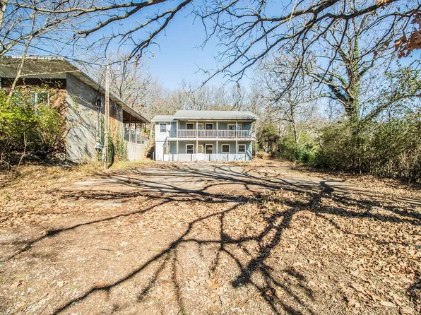 1614 E Huntsville Rd, Fayetteville, AR 72701