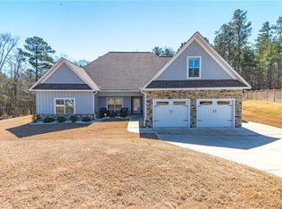 332 Lee Road 2203, Phenix City, AL 36870
