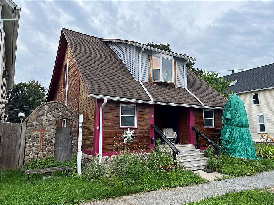 1st image of 35 Braddock St