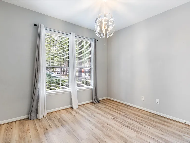 11 Belcarra Pl — Photo 18