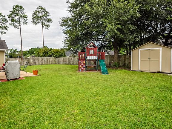 5th image of 113 Julianna Pl