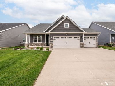 8276 Grande Lake Cir, Temperance, MI, 48182