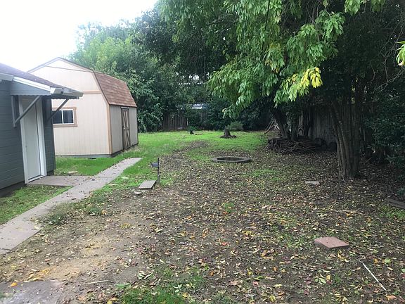 4th image of 1725 Vermont Ave