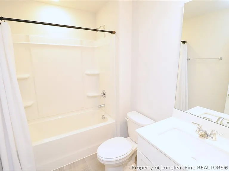 2122 Terrawood Dr #121 — Photo 32