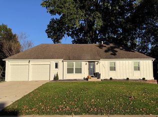 9633 Hayes St, Overland Park, KS 66212