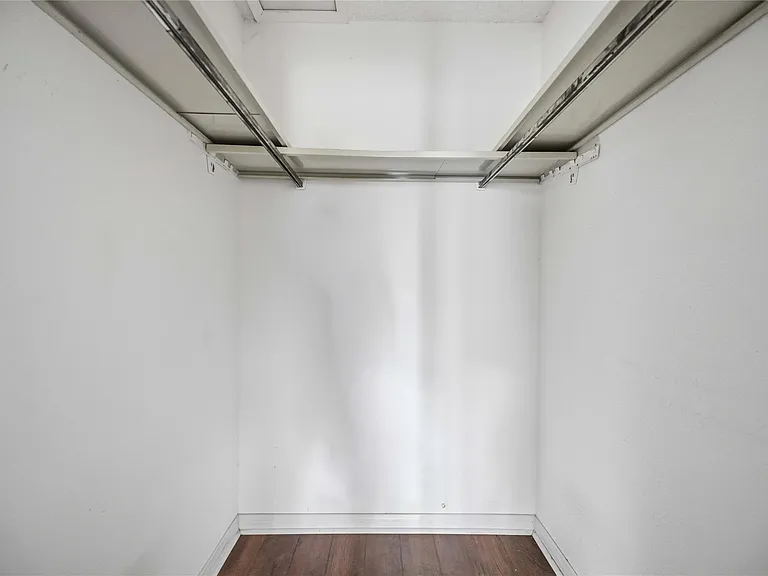 6201 Beverlyhill St #30 — Photo 23
