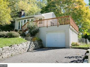 3411 Terrace Ln, Golden Valley, MN 55422
