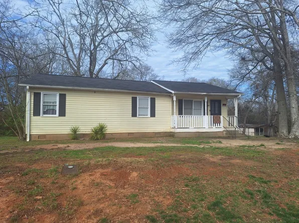 629 N 18th St, Griffin, GA 30223