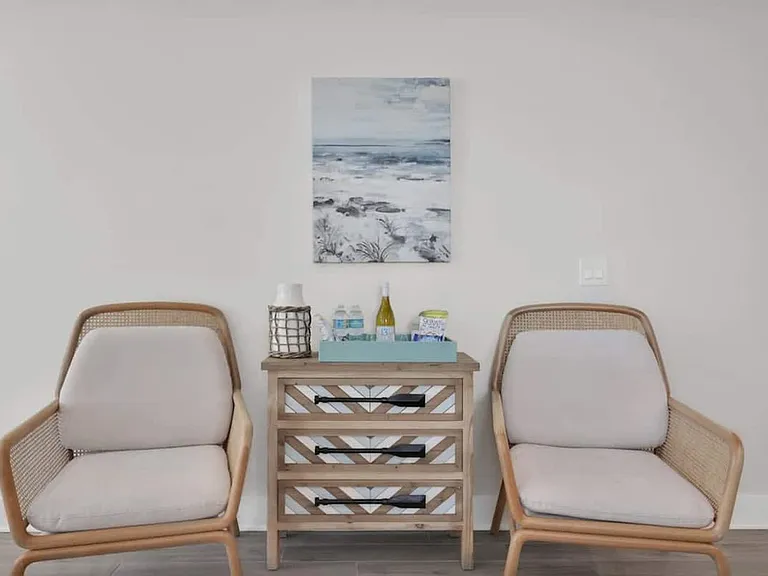Building's Lounge