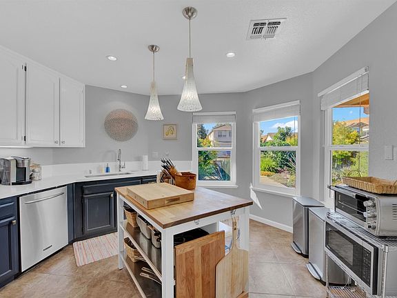 5th image of 5170 Amberwood Cir
