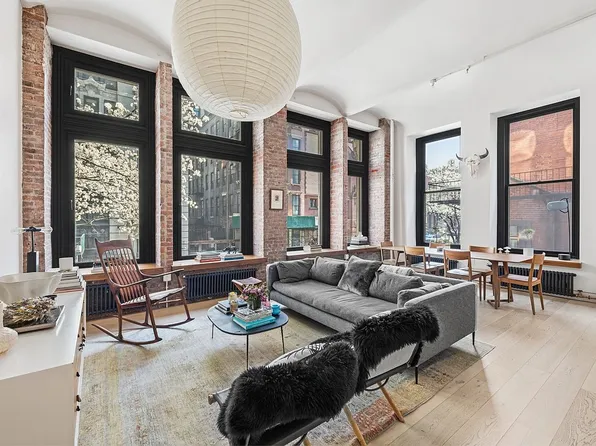 1 Great Jones St #2B, New York, NY 10012