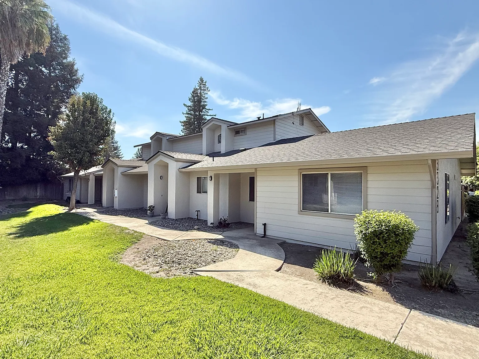 1 bed, 850 sqft, $1,525 — Photo 3