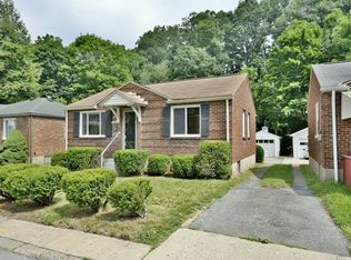 1115 McLaughlin Run Rd, Bridgeville, PA 15017