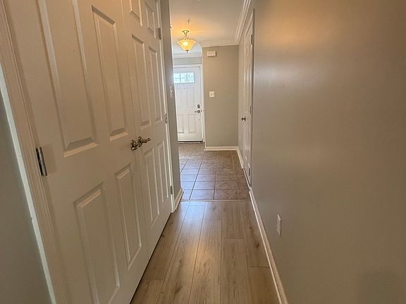 5th image of 780 Cherry Bark Ln