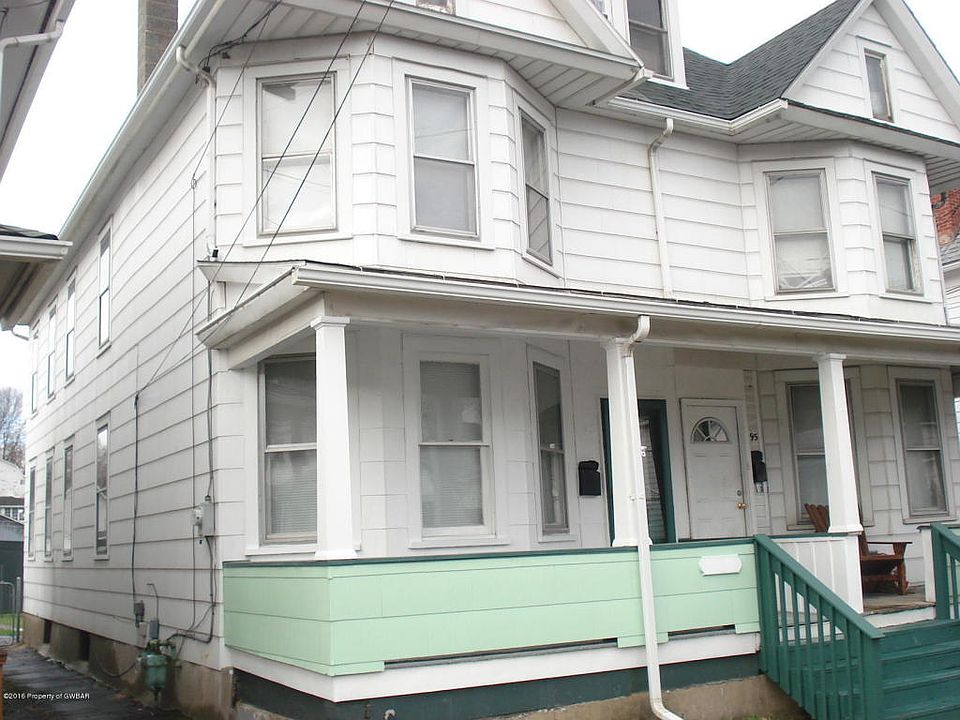 1st image of 93 W Hartford St