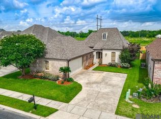 8602 Foxfield Dr, Baton Rouge, LA 70809