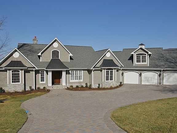 5th image of 49 Spur Court Dr