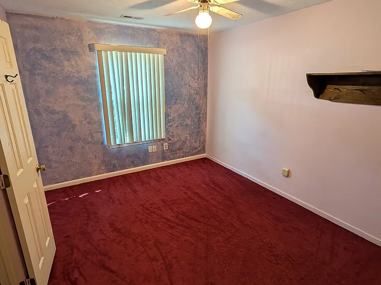 693 Trails Ln — Photo 11