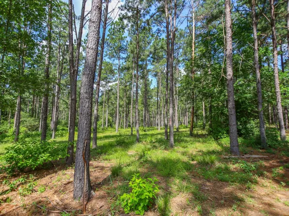 1950 Buckhorn Creek Dr, Crockett, TX 75835