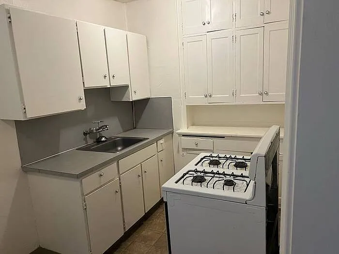 1217 SW 11th Ave #108 — Photo 11