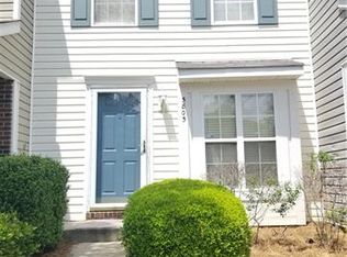 5805 Cougar Ln, Charlotte, NC 28269