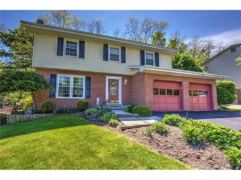 1129 Dana Dr photo 1