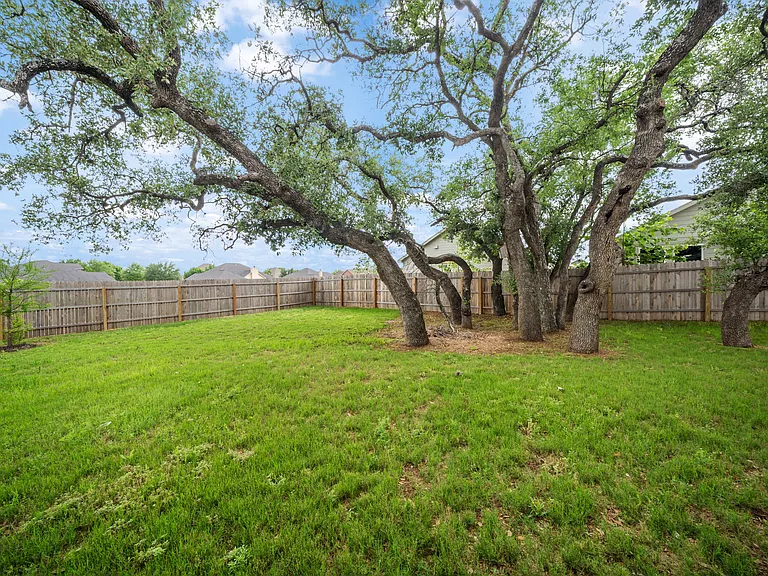 14636 Cregg Mill Dr — Photo 31
