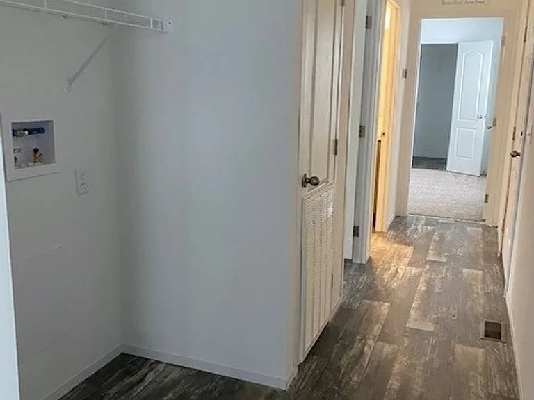 3011 Garfield Rd N #34 — Photo 5