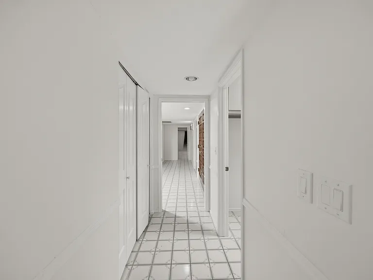 26009 S New Town Dr — Photo 11