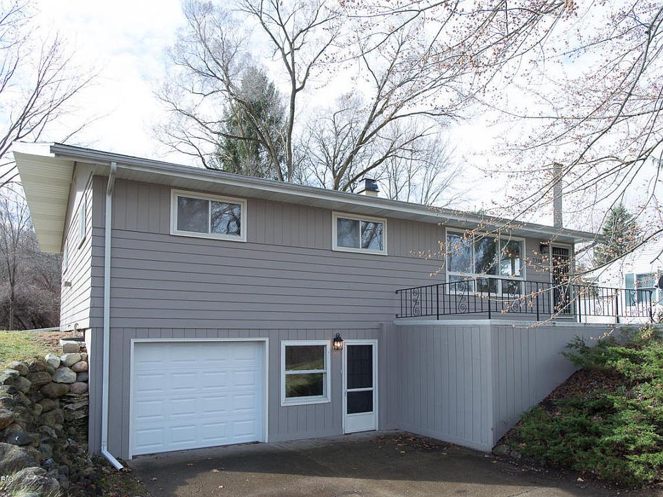 1st image of 7708 Easthill Dr