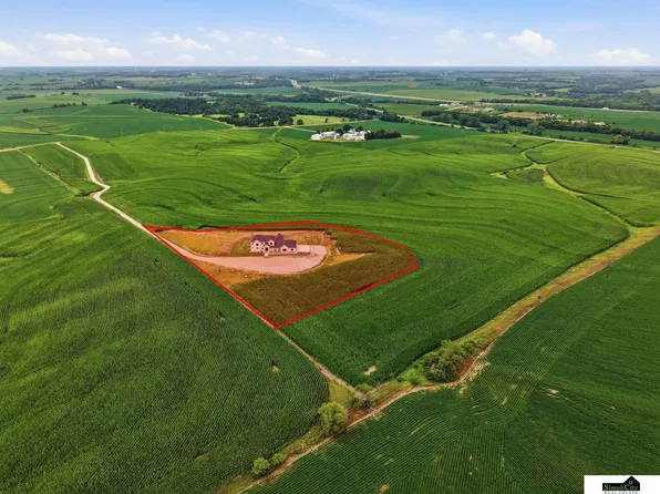 1652 County Road East Rd E, Wahoo, NE 68066