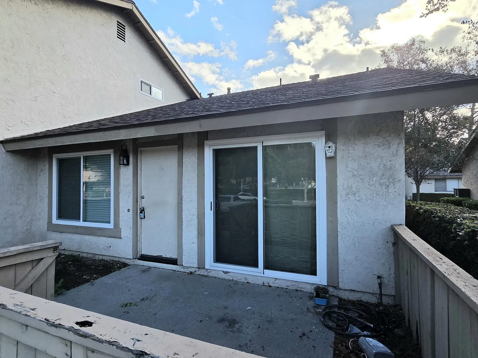 3 bed, 1000 sqft, $2,895 — Photo 1