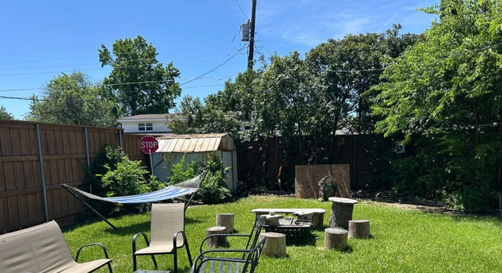 3 bed, 2.0 bath, 1600 sqft, $1,450 — Photo 3