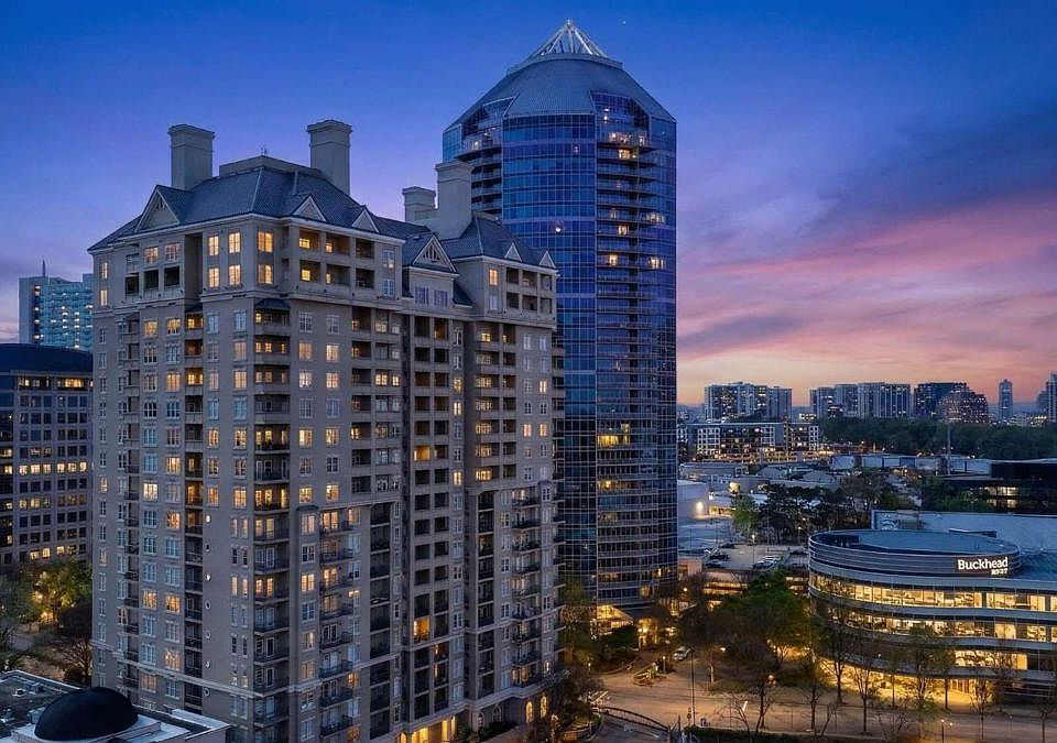 1st image of 3334 Peachtree Rd NE APT 911