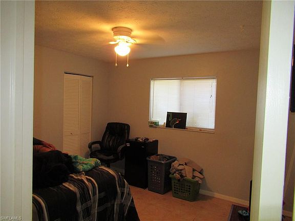 4th image of 1406 SE 1st St
