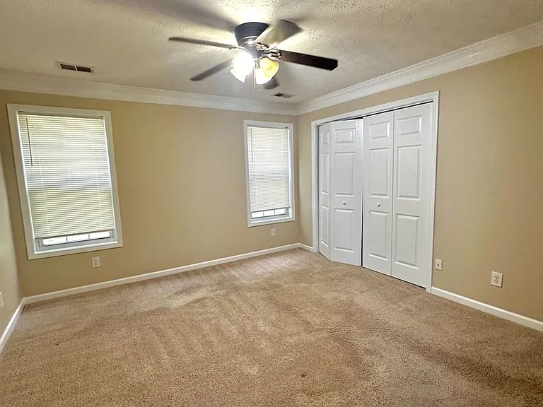 185 Weatherstone Dr — Photo 15