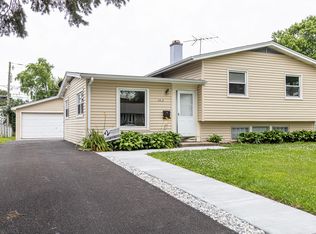 2013 Harding Ave, Waukegan, IL 60085